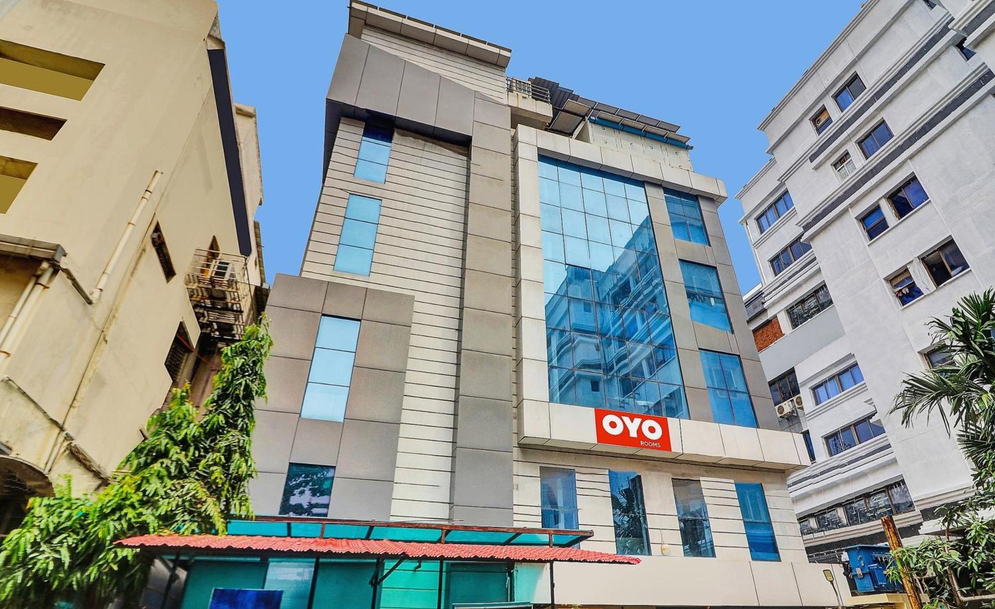 Heavens Inn Near Rasoolpura Metro Station Hyderabad Exterior foto